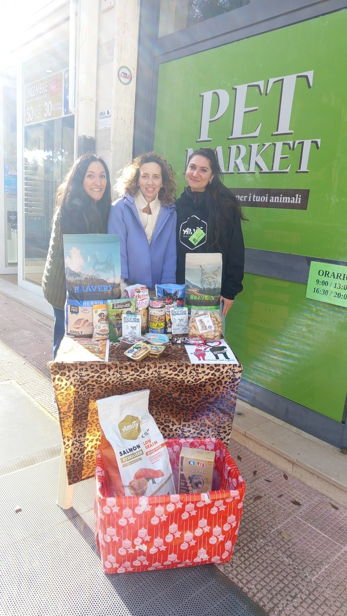 💚 GRAZIE DI CUORE ZOOPARK MOLFETTA 💚 La raccolta pappe si è conclusa...